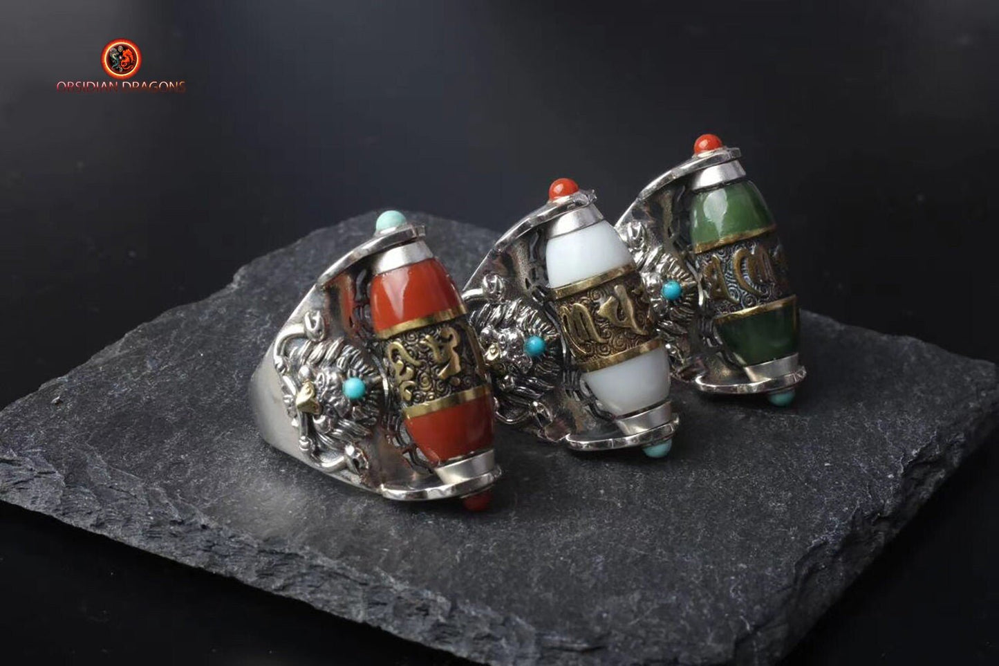 Bague mantra tibétain moulin à prière. Mantra de la compassion. Jade vert, blanc ou agate - obsidian dragon