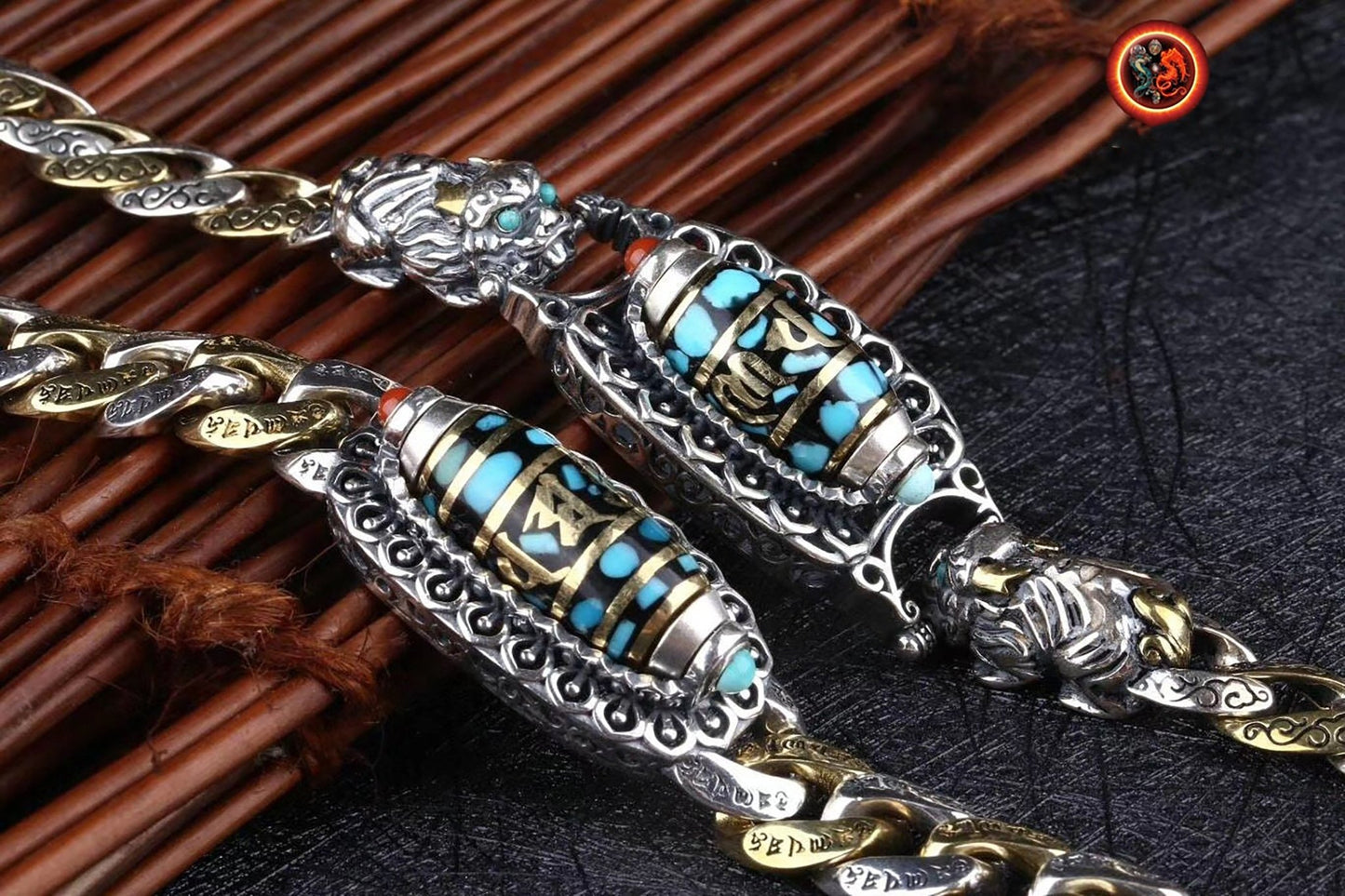 Bracelet dragon tibétain, mantra de la compassion, DZI tournant, argent 925, cuivre, Dragon Pixiu turquoise d'Arizona, agate dite nan hong (rouge du sud) - obsidian dragon