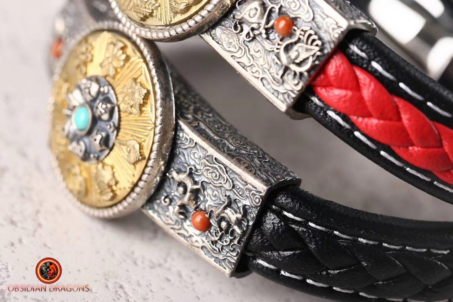 bracelet de protection bouddhiste, 8 signes auspicieux. Argent 925, cuivre, cuir tressé, turquoises - obsidian dragon