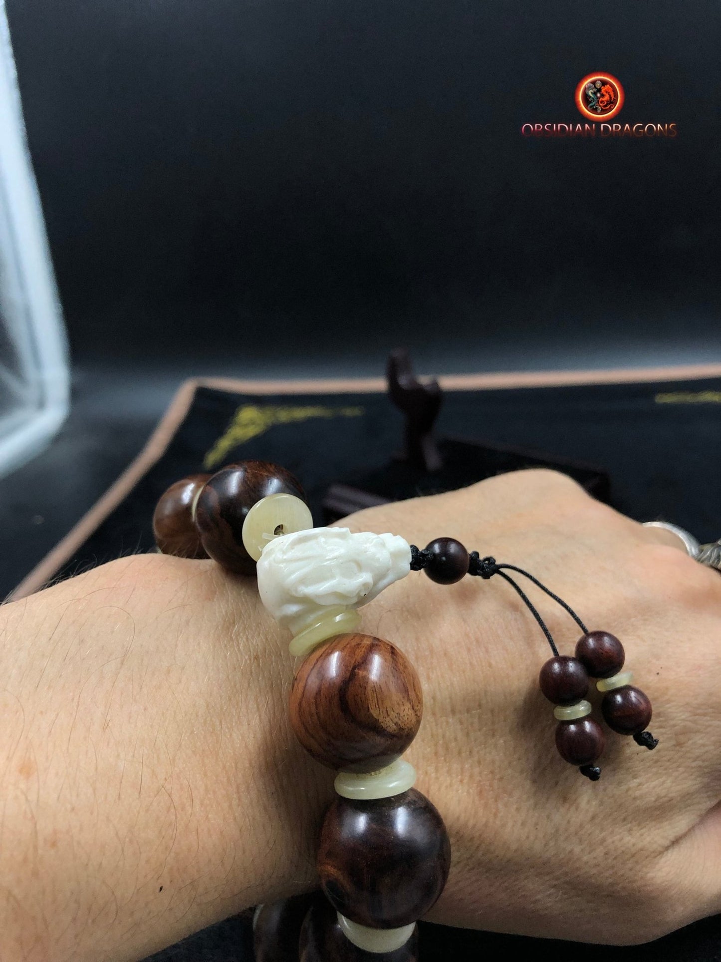 Bracelet dragon, protection feng shui. Bois de palissandre, os de buffle. - obsidian dragon
