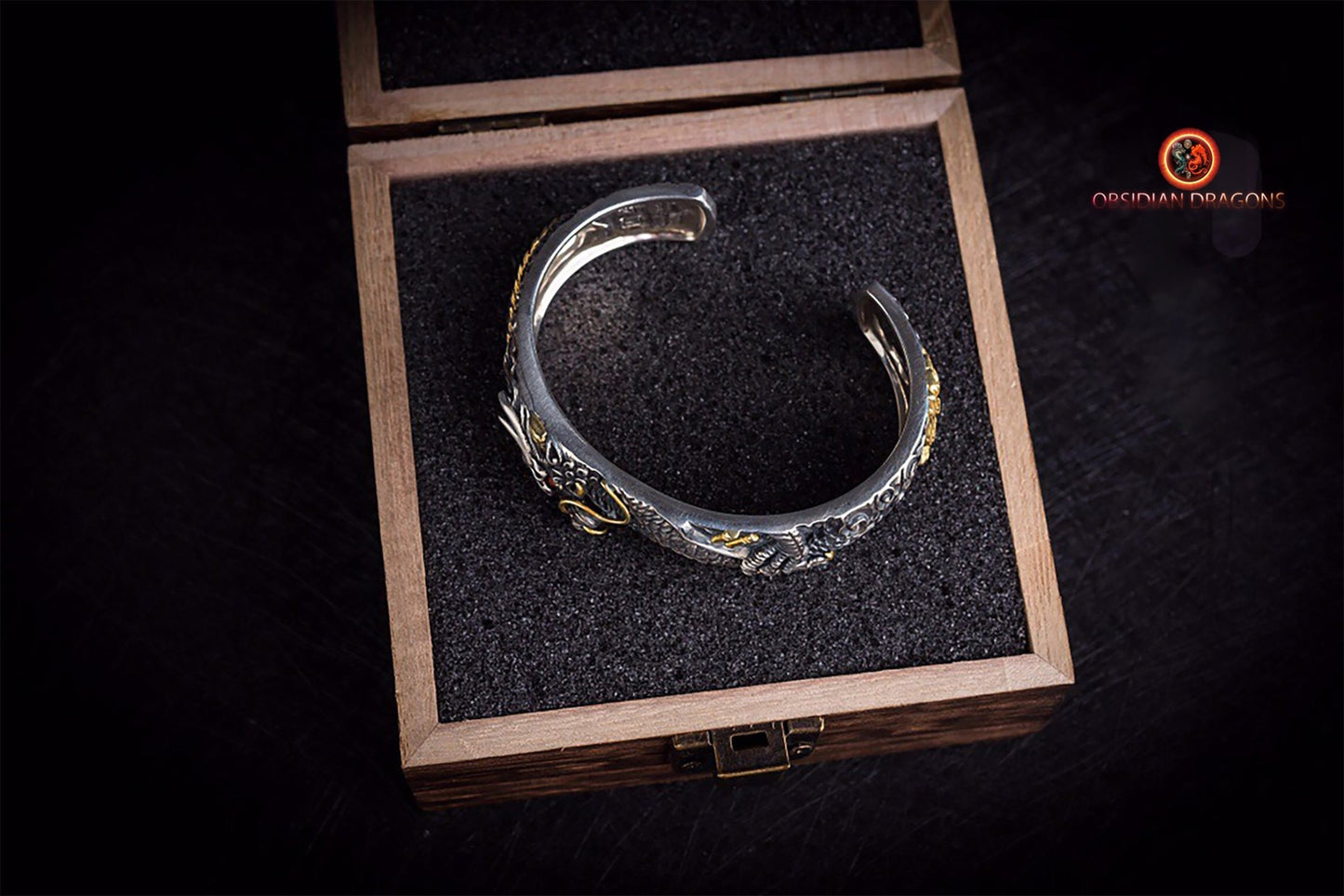 Bracelet manchette dragon. Protection Feng- Shui. Argent Massif - obsidian dragon
