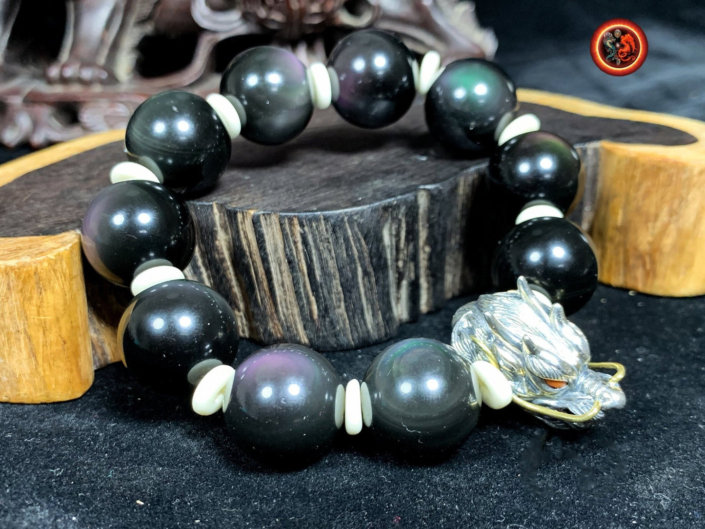 Bracelet dragon- perles d'obsidiennes oeil celeste