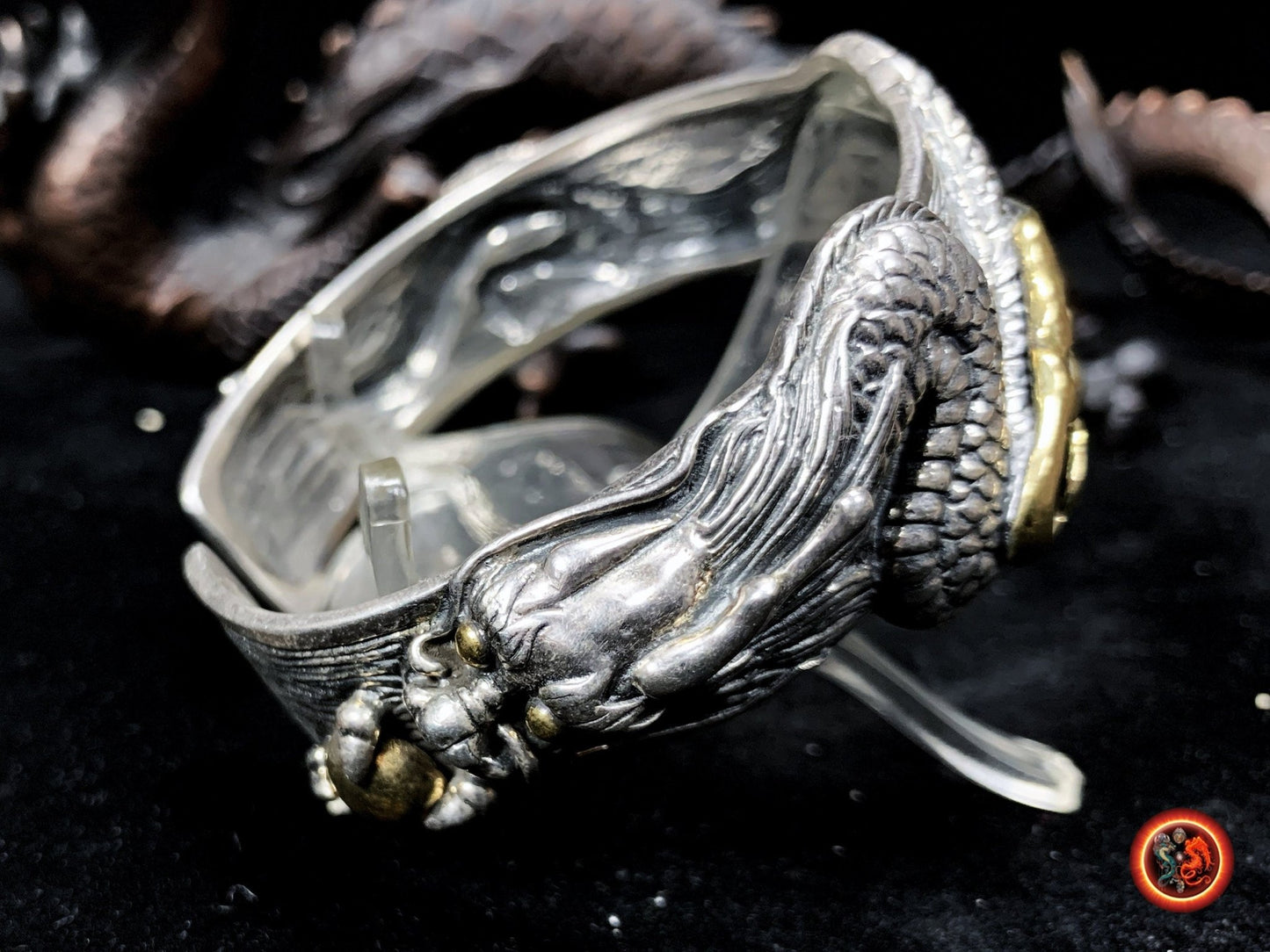 bracelet dragon. Jonc argent 925 et bronze. Artisanal. Argent Poinçonné. Dragon chinois, asiatique. travail fin et délicat, pièce rare. - obsidian dragon