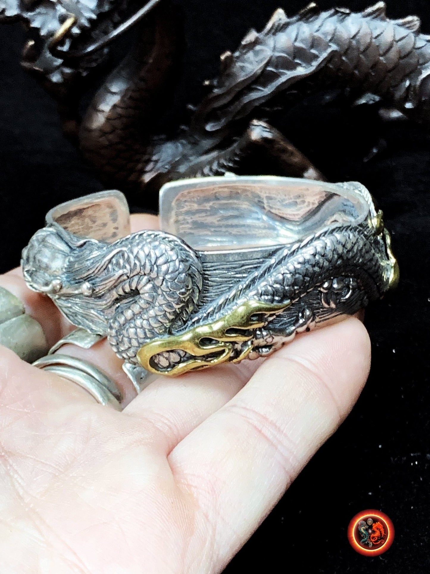 bracelet dragon. Jonc argent 925 et bronze. Artisanal. Argent Poinçonné. Dragon chinois, asiatique. travail fin et délicat, pièce rare. - obsidian dragon