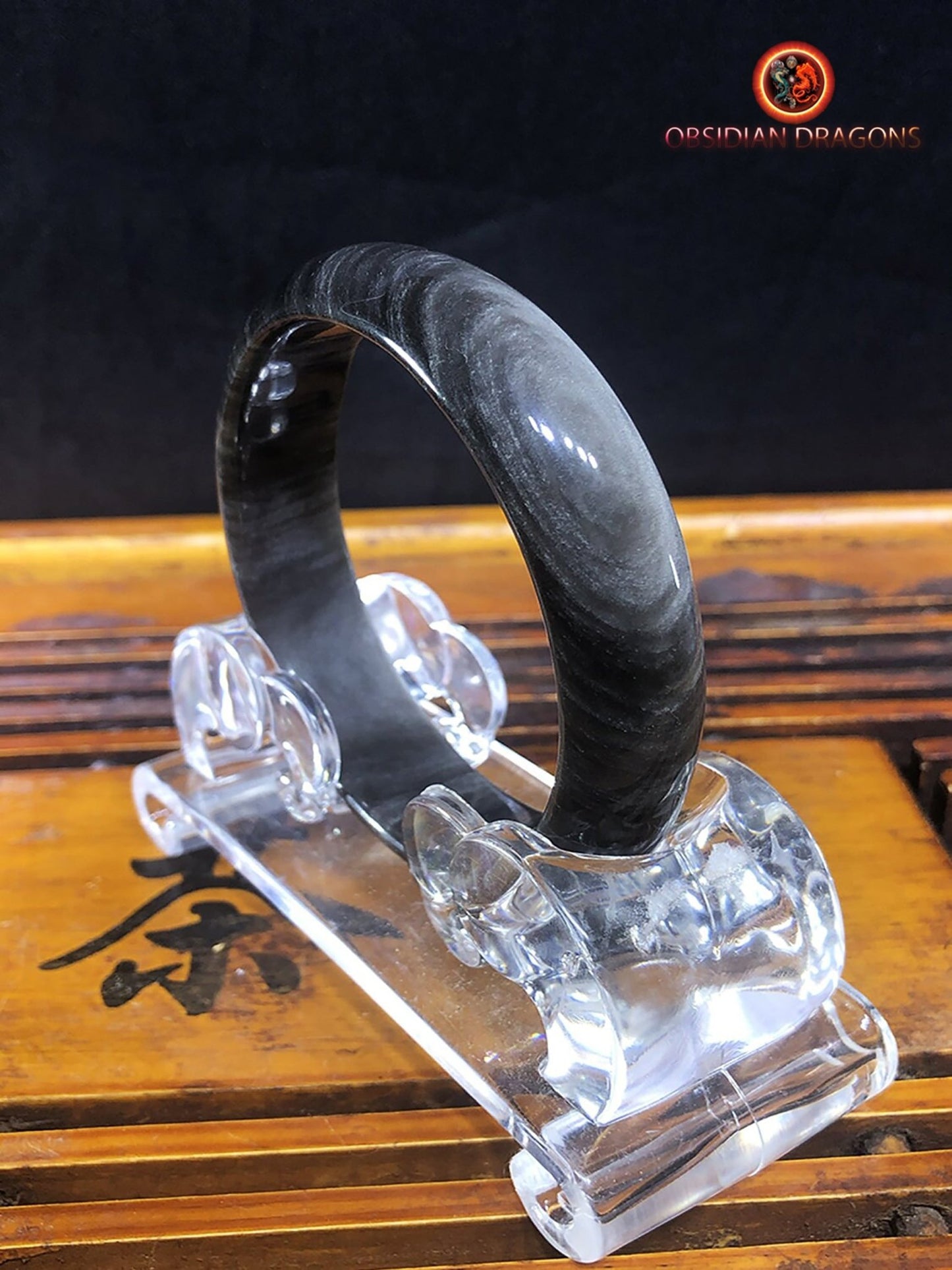 Bracelet jonc en obsidienne argentée