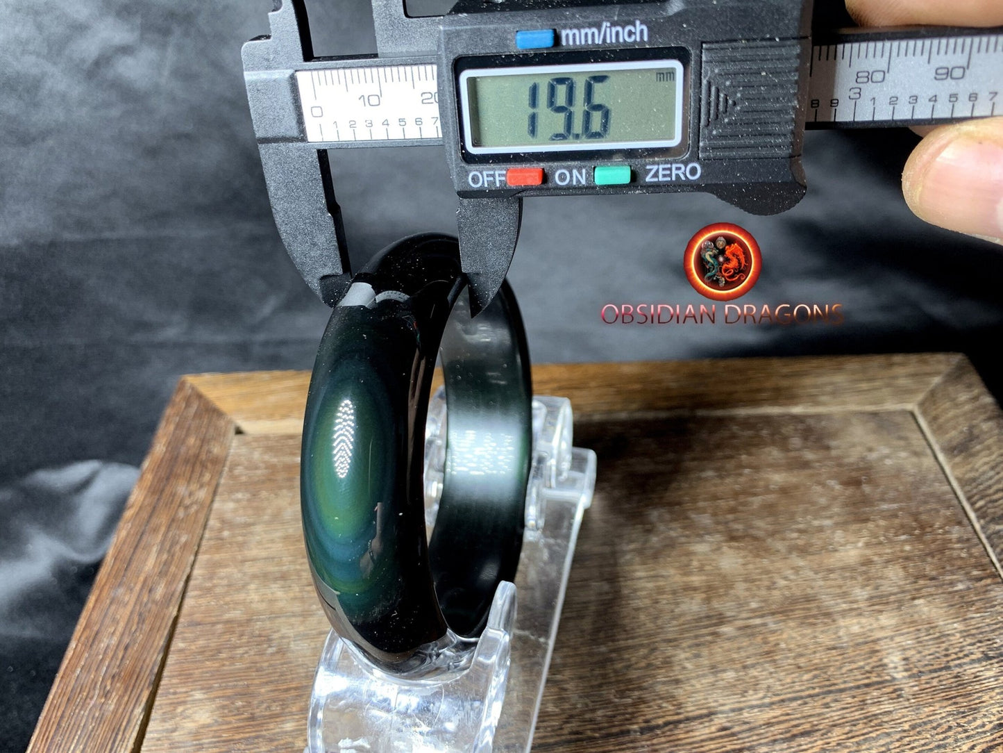 Bracelet jonc en obsidienne oeil celeste