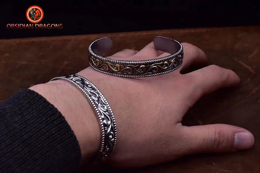 Bracelet manchette motifs floraux