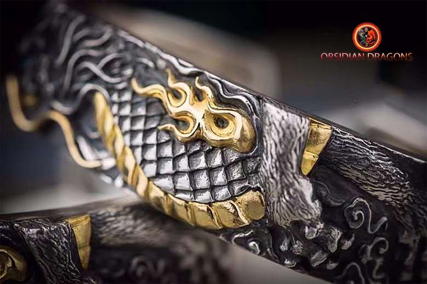 Bracelet manchette dragon- artisanal