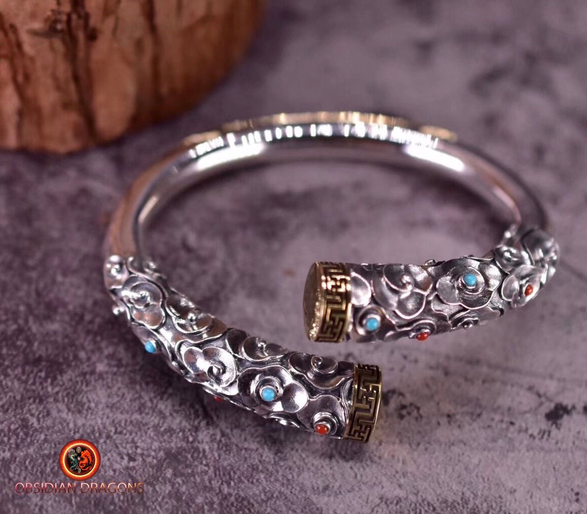 Bracelet manchette ethnique argent massif. Protection du roi singe. Baton de sun wu kong - obsidian dragon