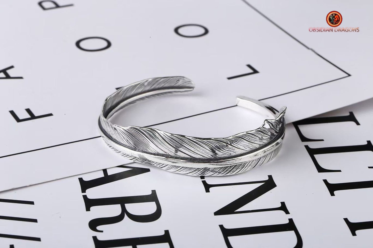 Bracelet manchette plume d'aigle- Totem chamanique