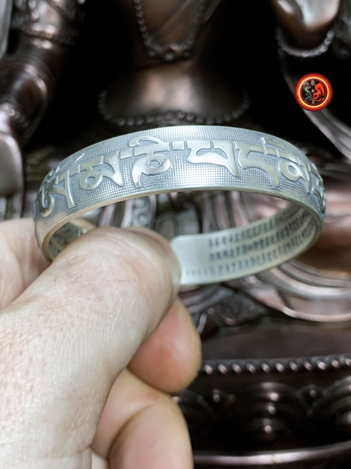 Bracelet manchette mantra de la compassion- argent 999