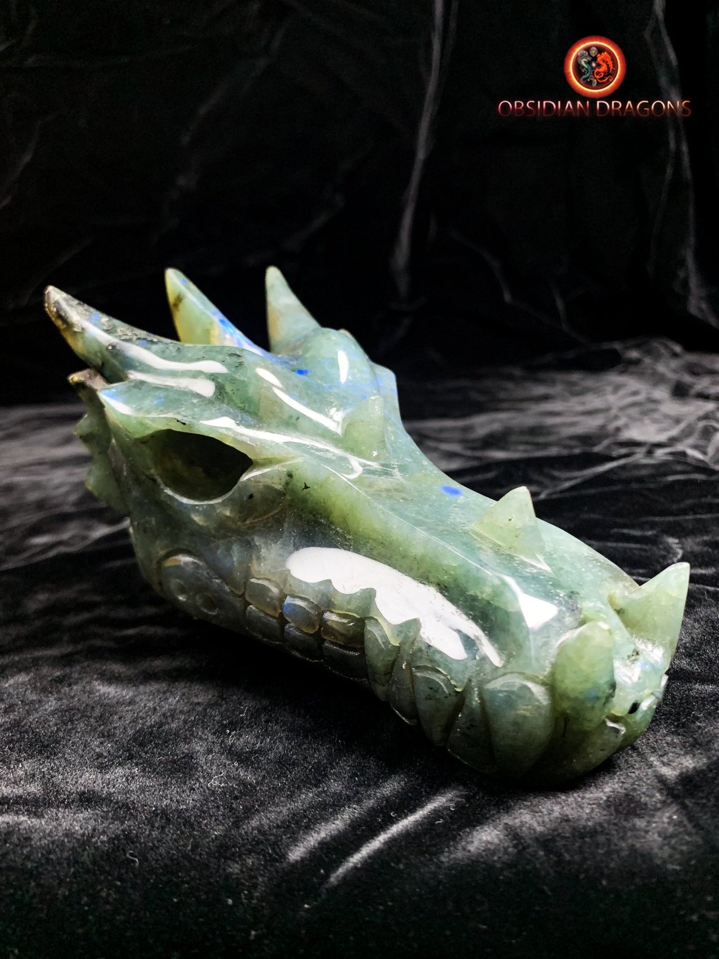 Dragon de méditation en labradorite