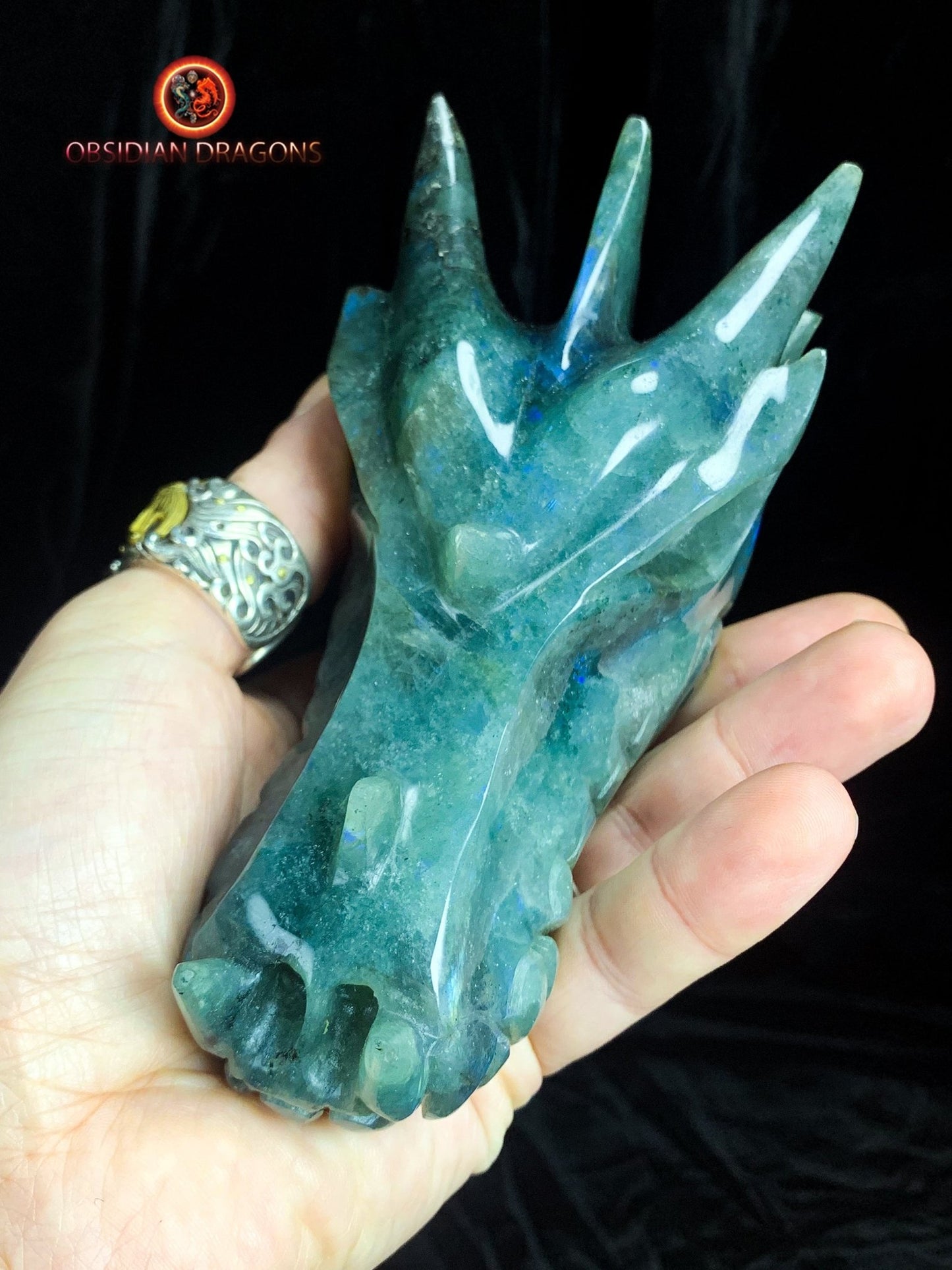 Dragon de méditation en labradorite