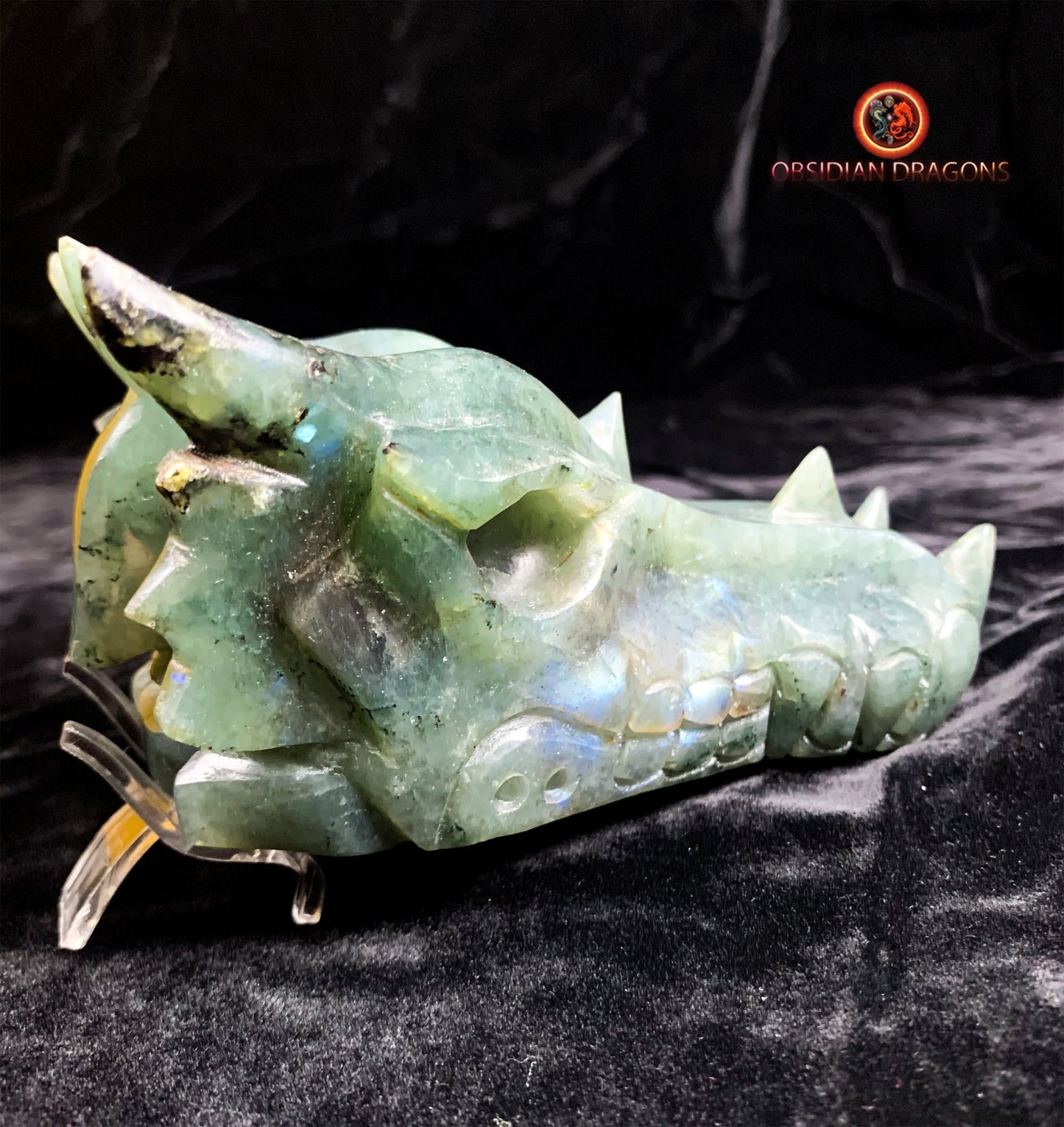 Dragon de méditation en labradorite