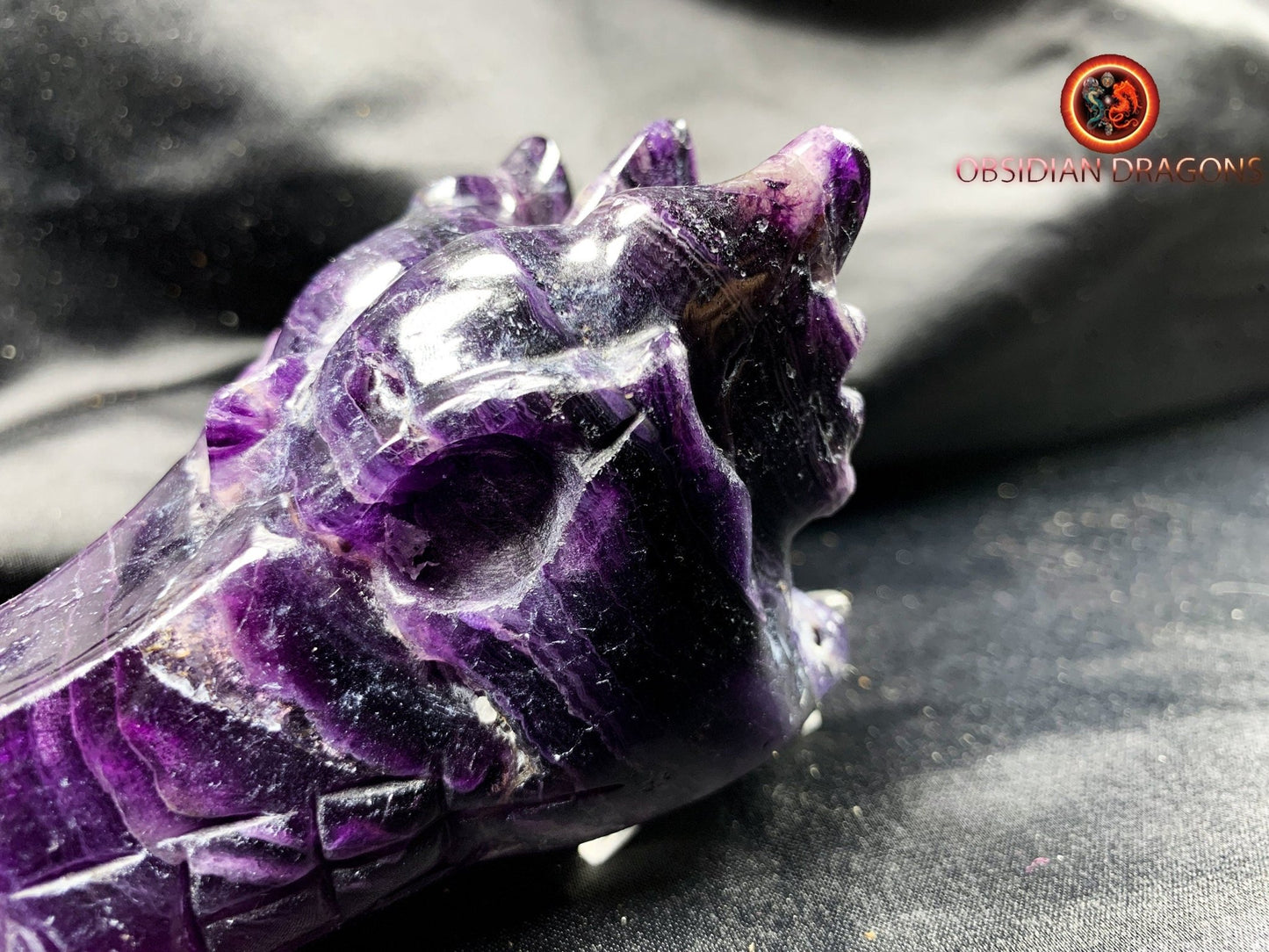 crâne de dragon- artisanal- fluorite- unique