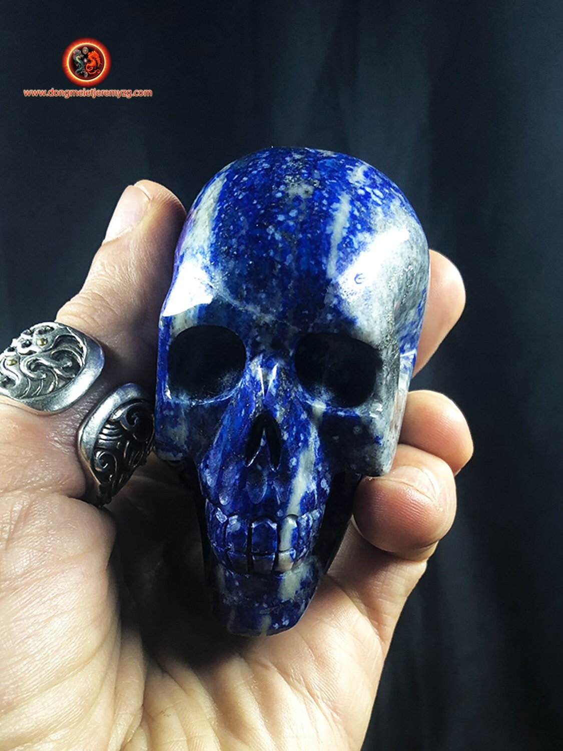 crâne de cristal en lapis lazuli entièrement réalisé à la main pièce unique 6/5,5/3cm 0,255kg - obsidian dragon