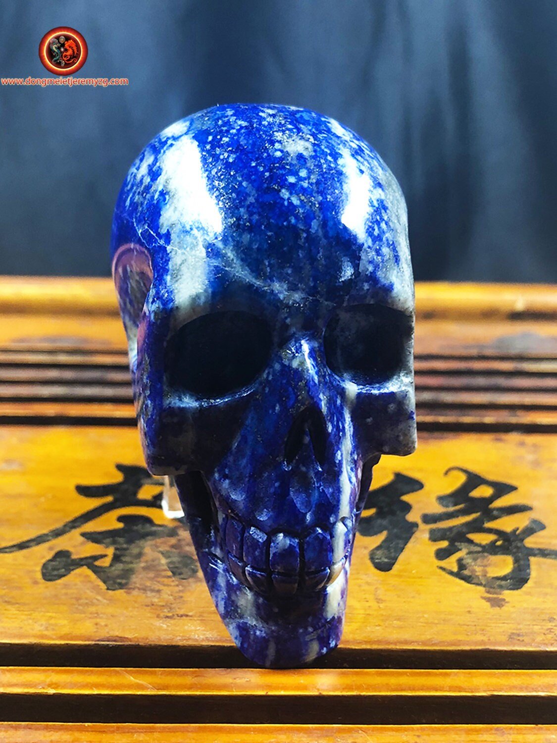 crâne de cristal en lapis lazuli entièrement réalisé à la main pièce unique 6/5,5/3cm 0,255kg - obsidian dragon