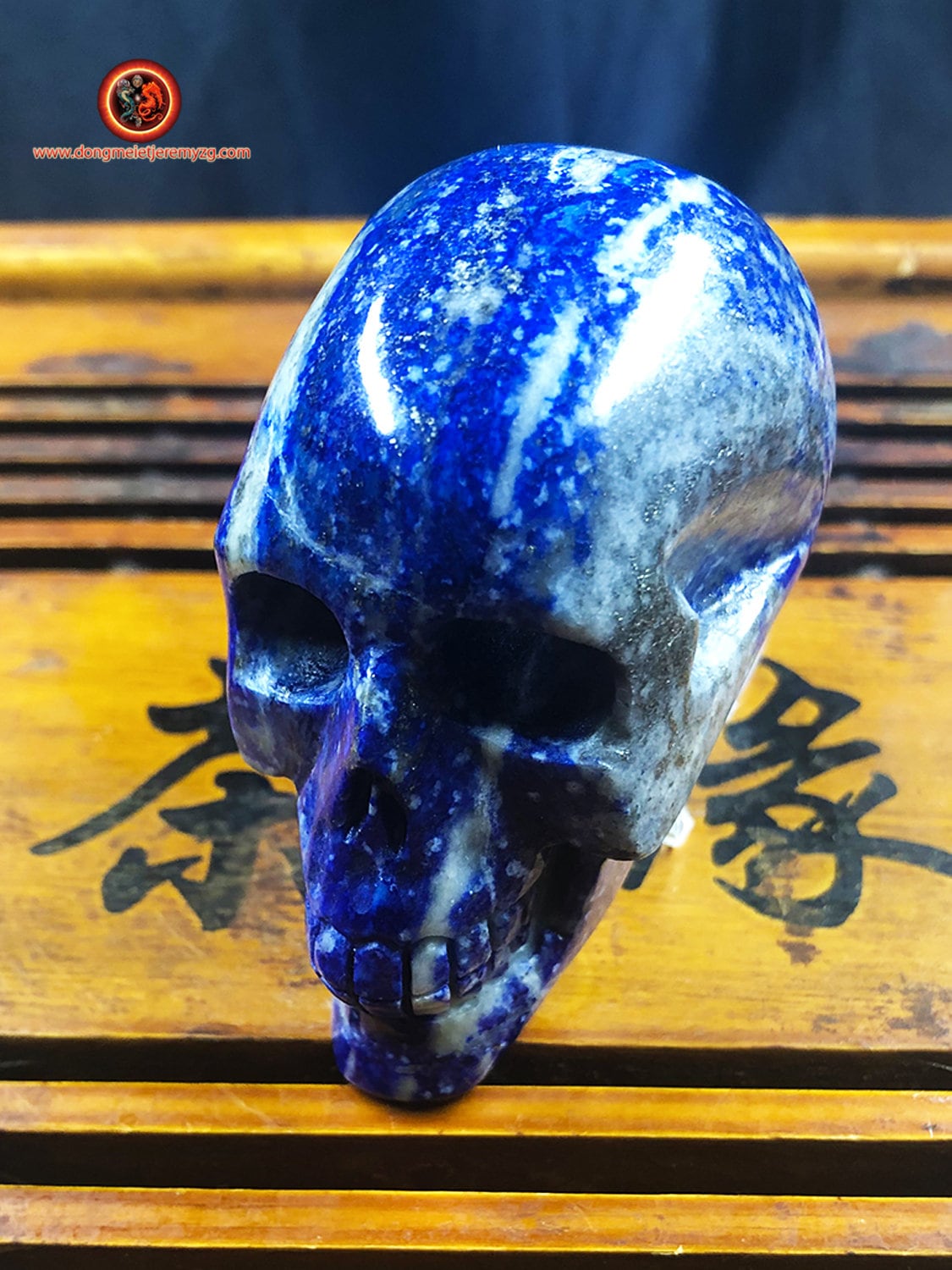 crâne de cristal en lapis lazuli entièrement réalisé à la main pièce unique 6/5,5/3cm 0,255kg - obsidian dragon