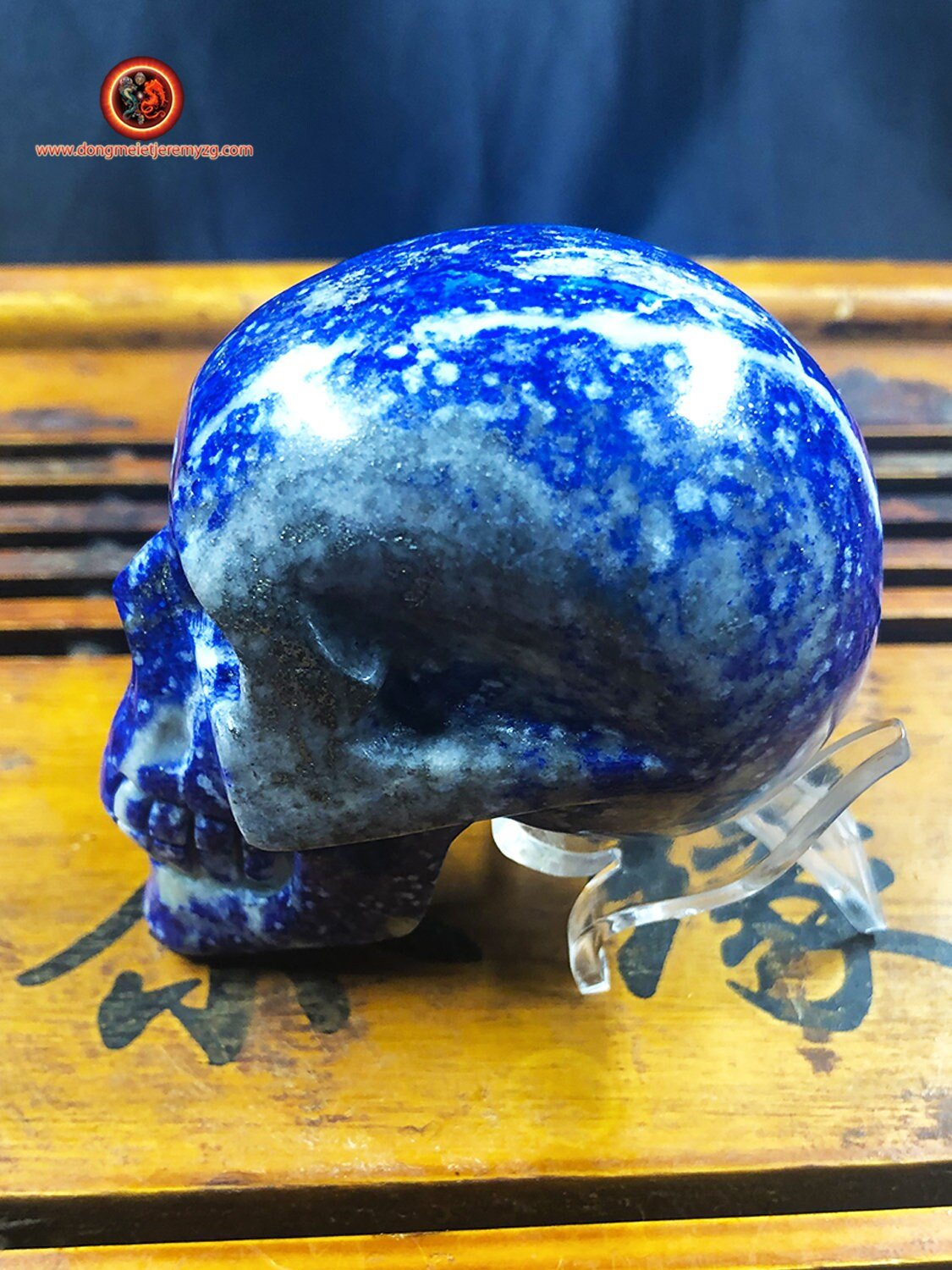 crâne de cristal en lapis lazuli entièrement réalisé à la main pièce unique 6/5,5/3cm 0,255kg - obsidian dragon
