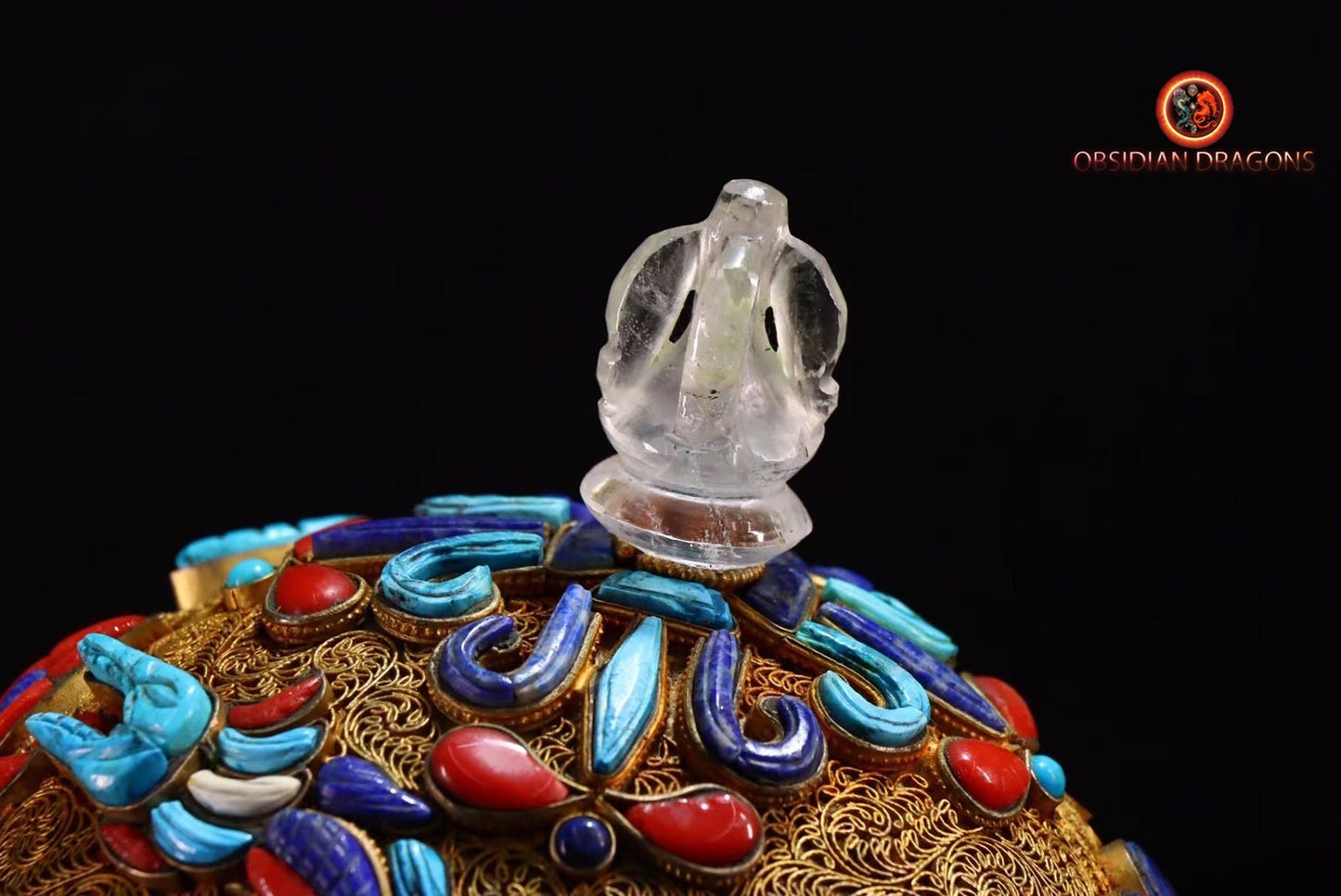 Crâne de cristal tibétain en lapis lazuli