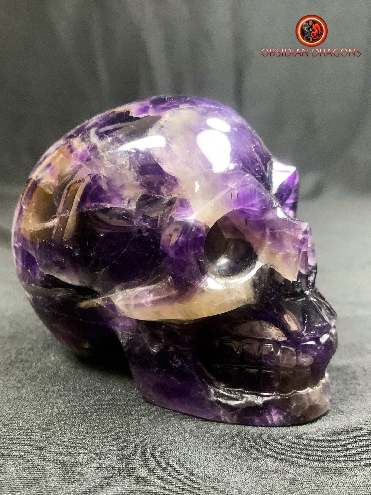 crâne de cristal en améthyste- unique