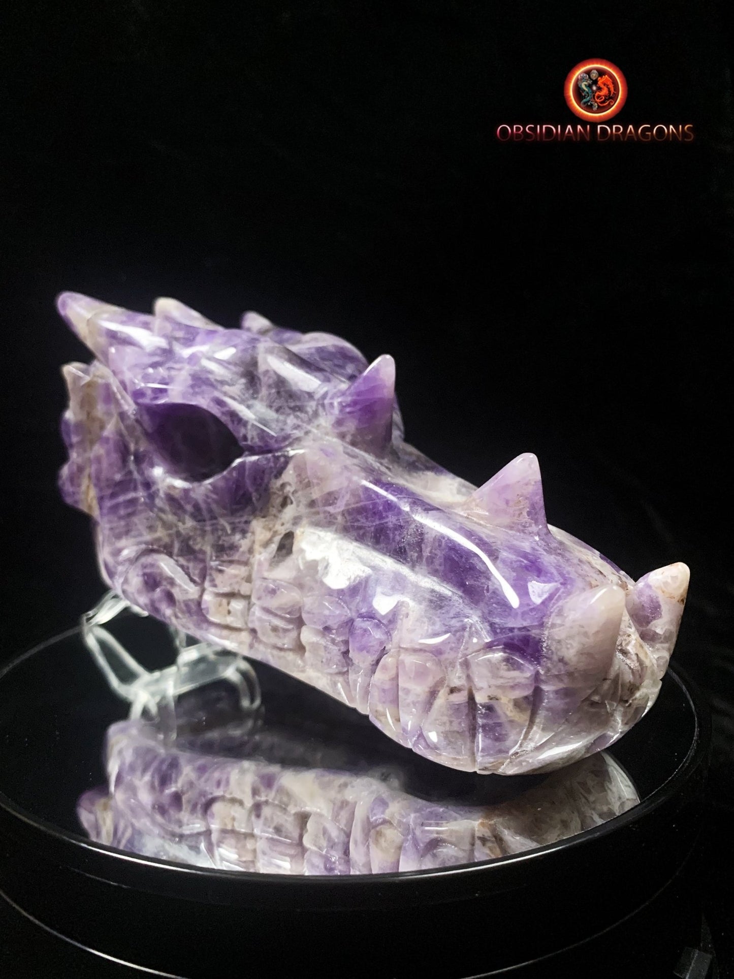Grand crâne de dragon en améthyste- Artisanal