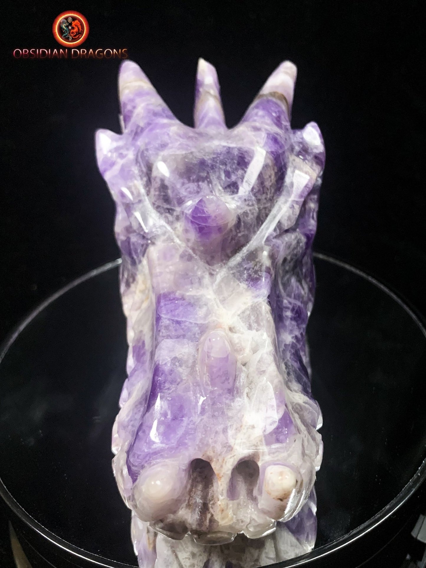 Grand crâne de dragon en améthyste- Artisanal