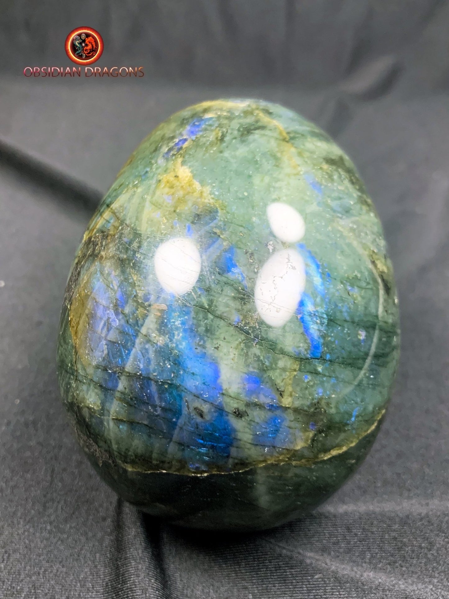 crâne de cristal en labradorite naturelle