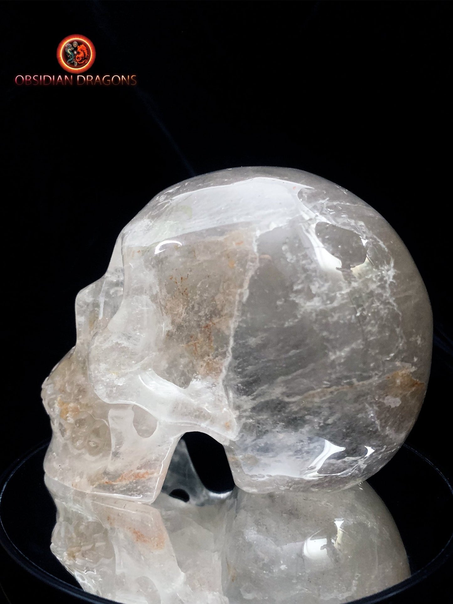 Grand crâne en cristal de roche himalayen- Original