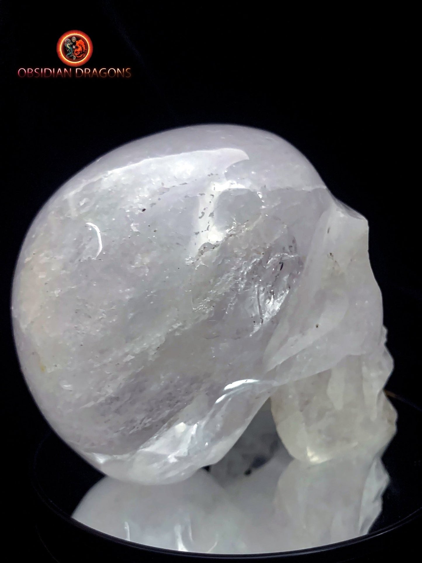 Grand crâne en cristal de roche himalayen- authentique