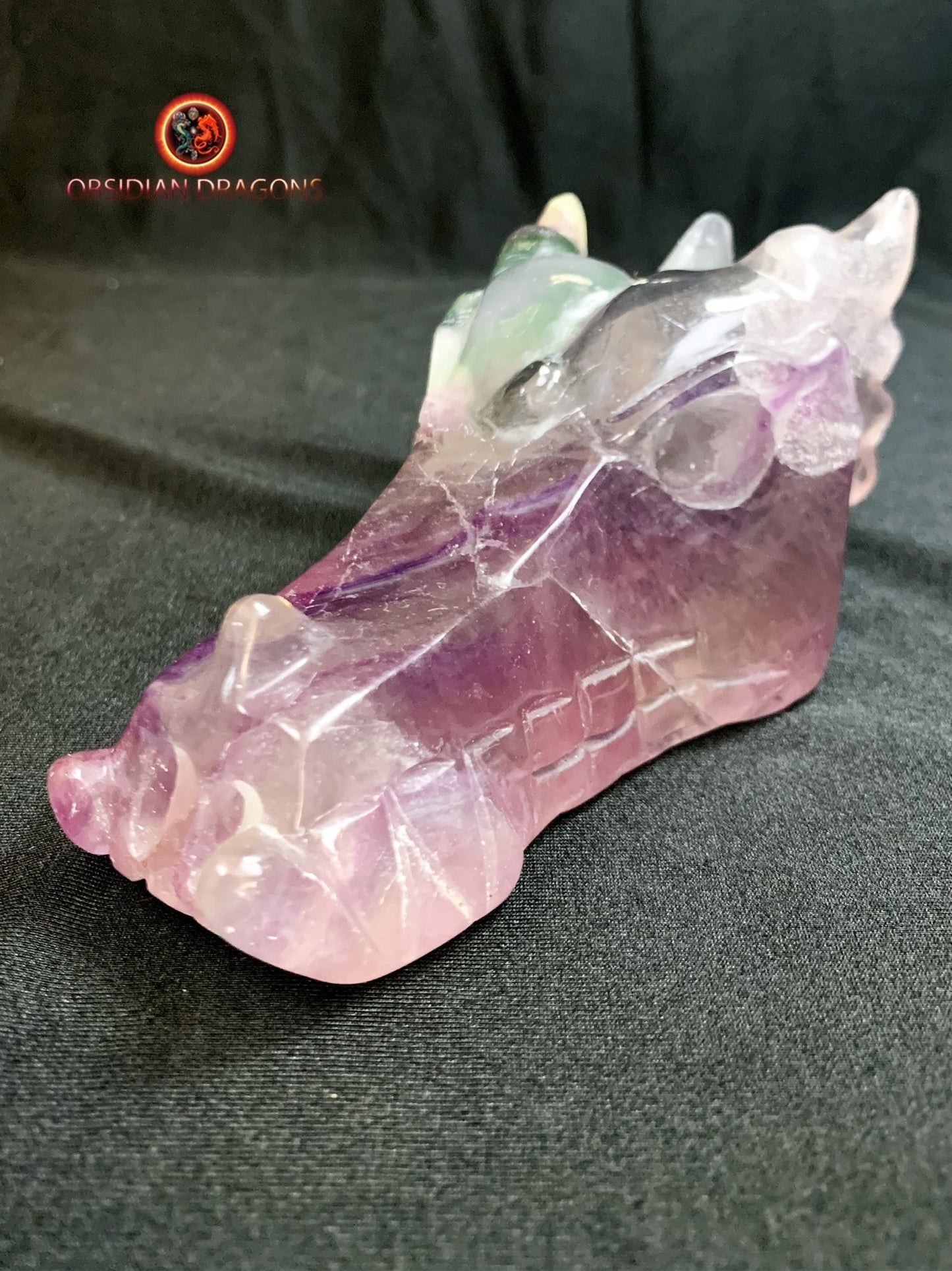 crâne de dragon- artisanal- fluorite- unique