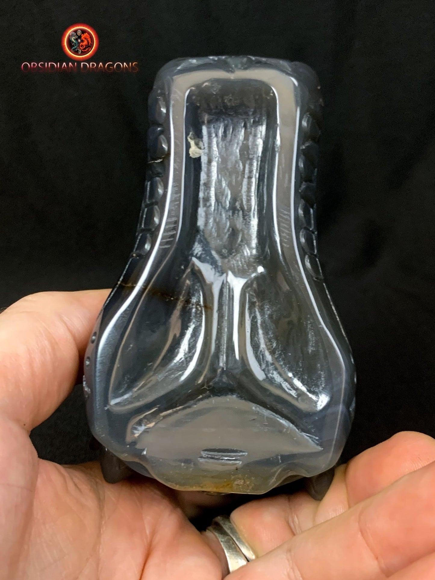 Crâne de dragon- artisanal- géode de quartz- unique