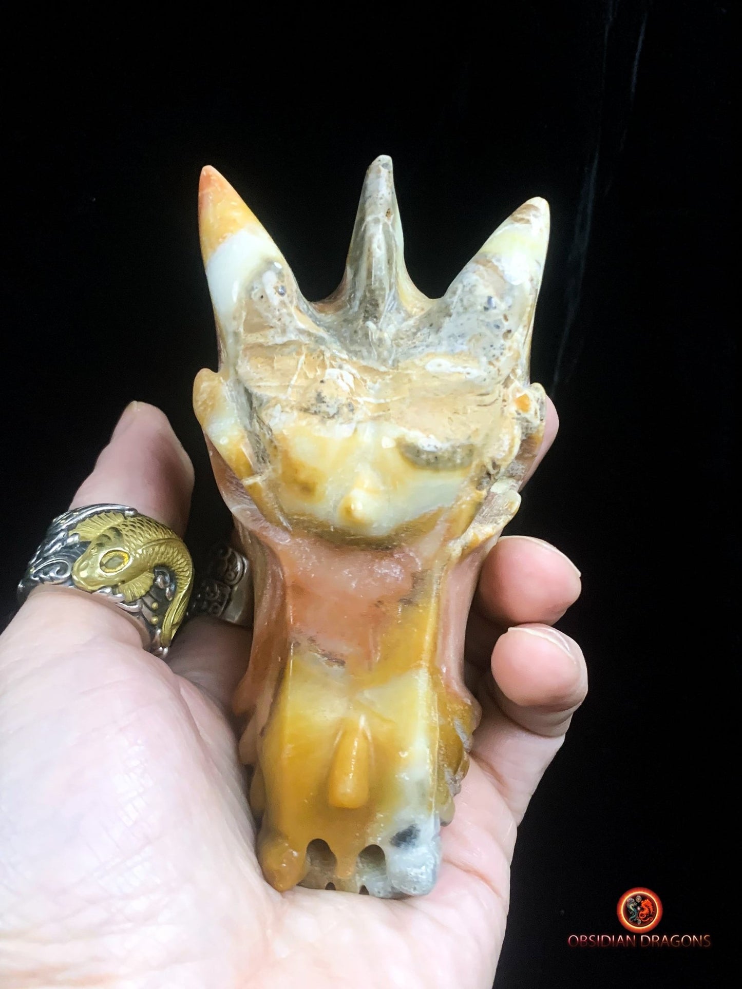 Crâne de dragon en Aragonite- Artisanal | obsidian dragons
