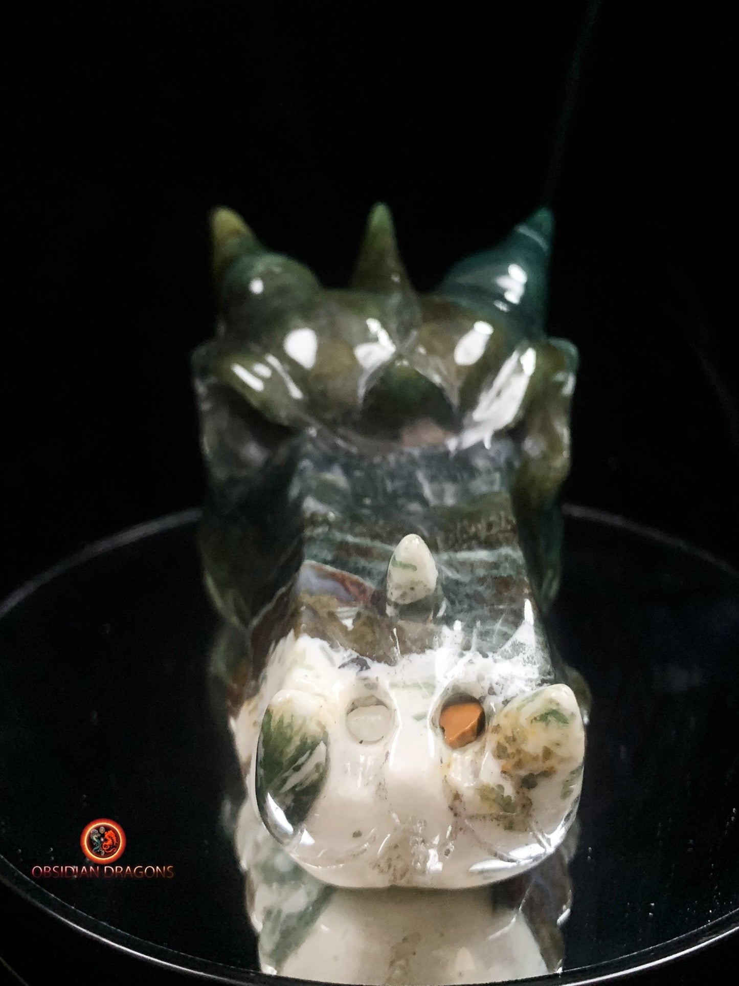 Grand crâne de dragon sculpté en agate mousse- Unique | obsidian dragons