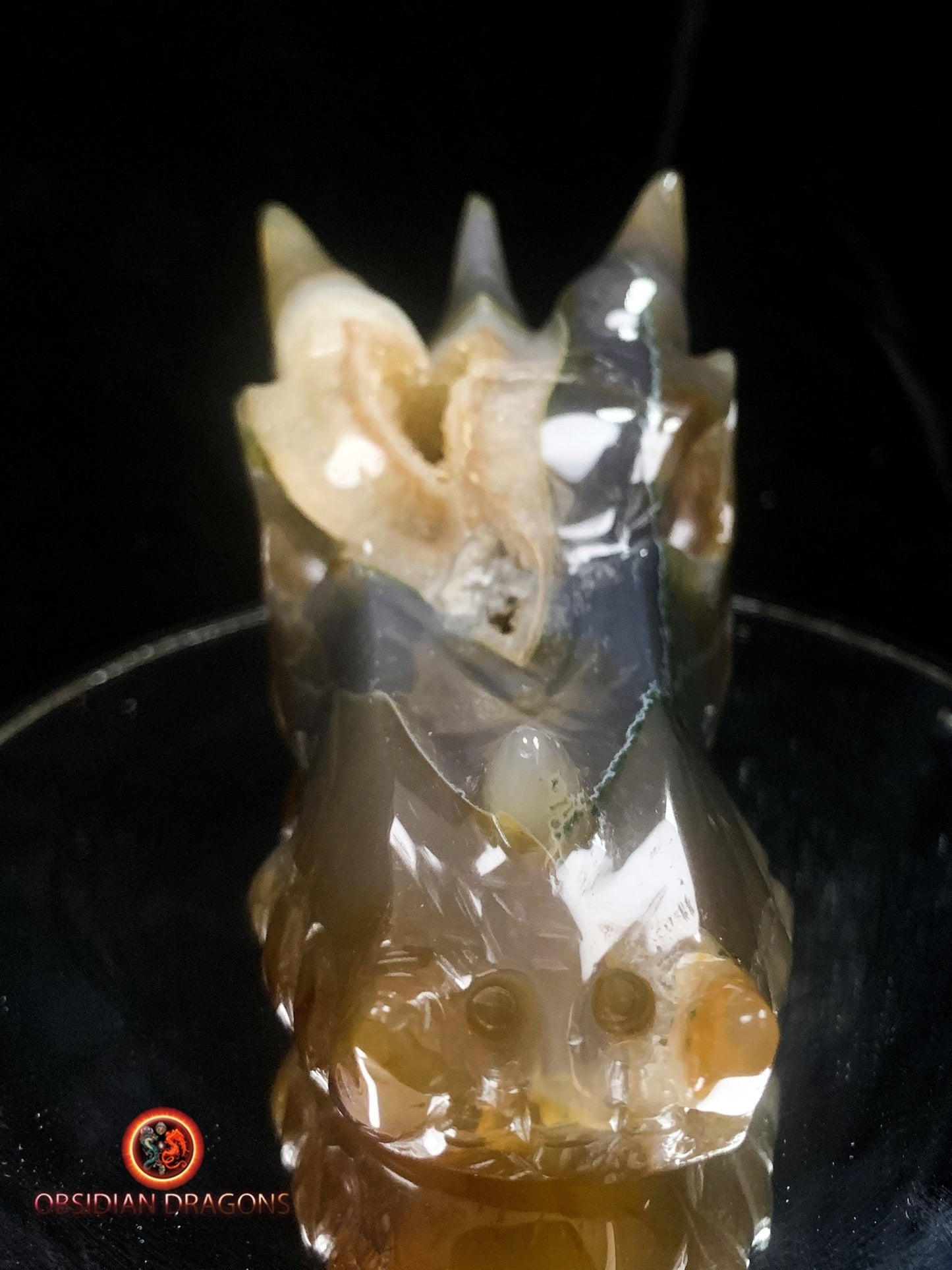 Crâne de dragon- Méditation draconique- Geode de quartz | obsidian dragons