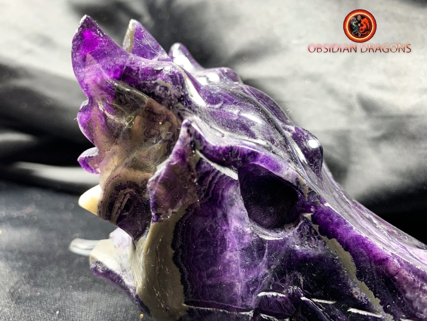 crâne de dragon- artisanal- fluorite- unique