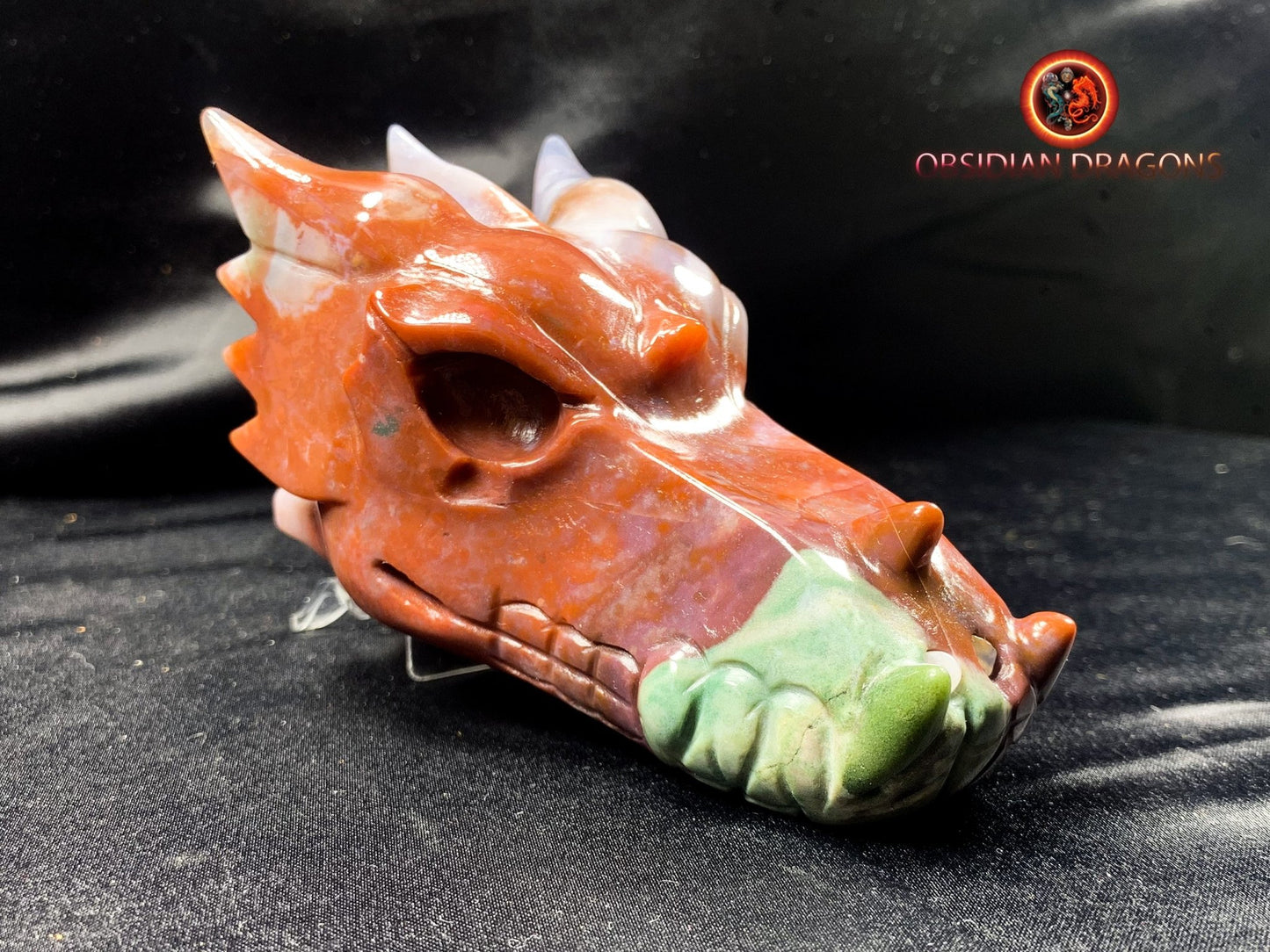 Crâne de dragon, tête de dragon, crâne de cristal, dragon skull,