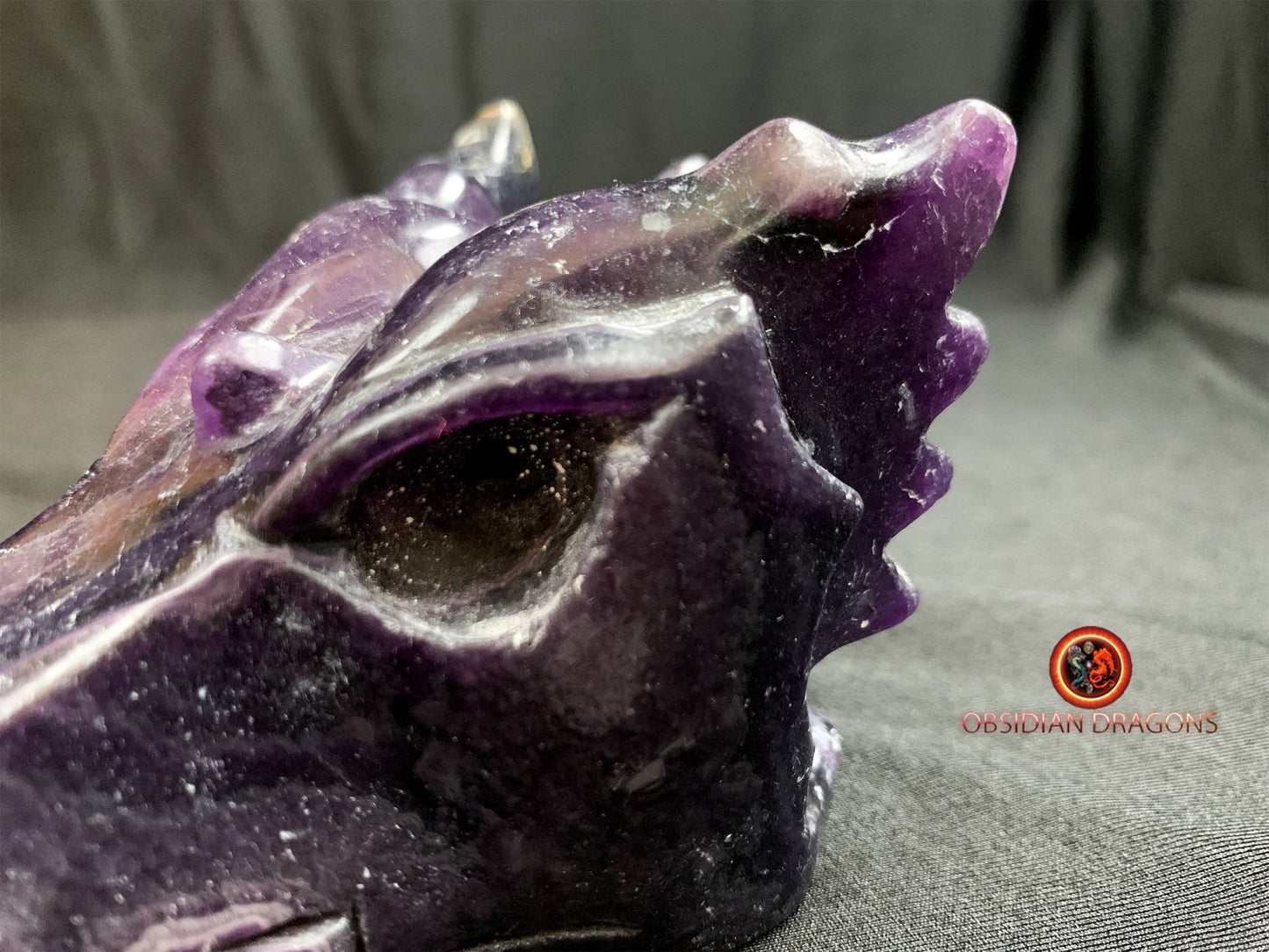 crâne de dragon- artisanal- fluorite- unique