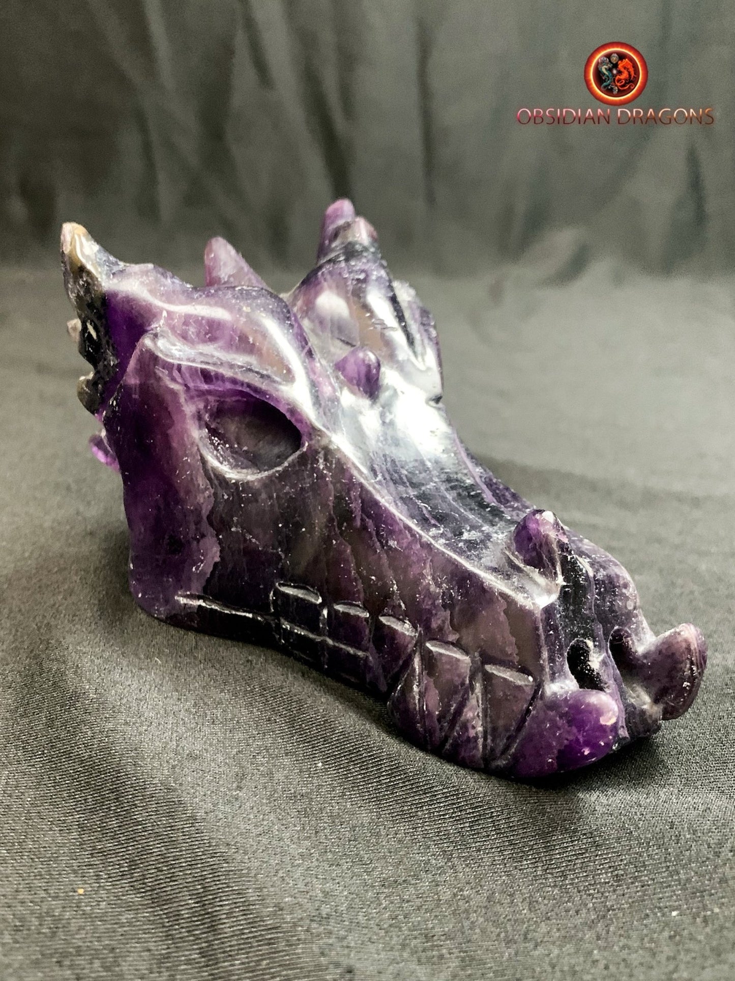 crâne de dragon- artisanal- fluorite- unique