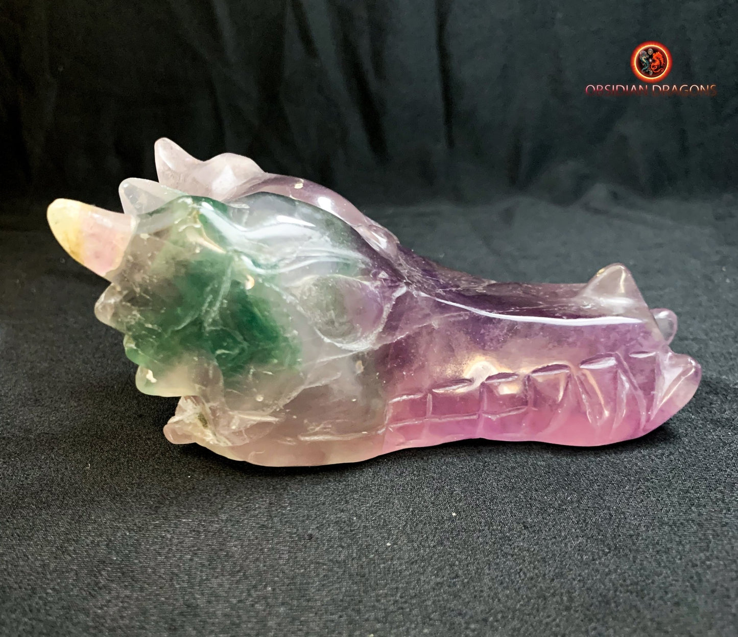 crâne de dragon- artisanal- fluorite- unique