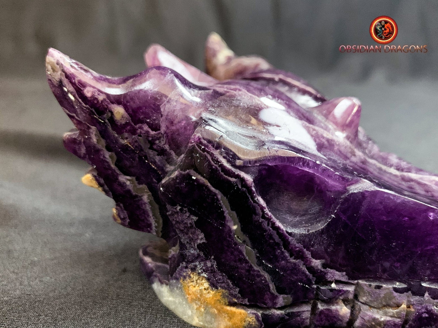 crâne de dragon- artisanal- fluorite- unique