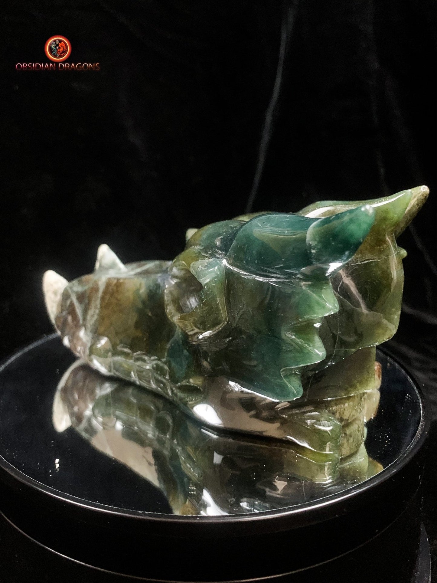 Grand crâne de dragon sculpté en agate mousse- Unique | obsidian dragons