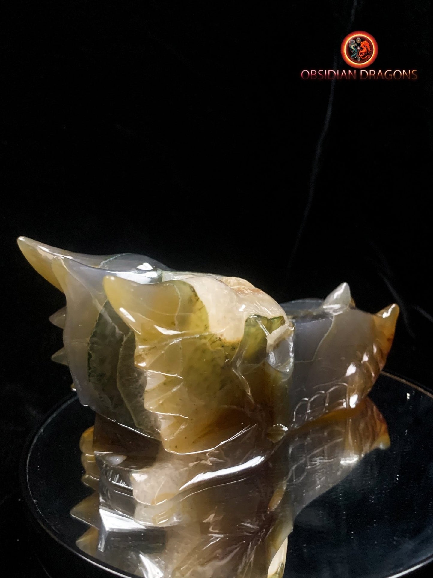 Crâne de dragon- Méditation draconique- Geode de quartz | obsidian dragons