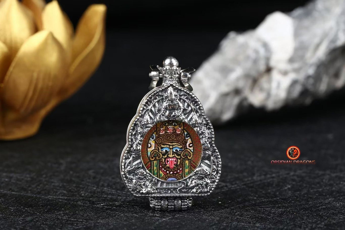 Ghau Tibétain- Tangka artisanal- Zakiram- Mantras de richesses | obsidian dragons