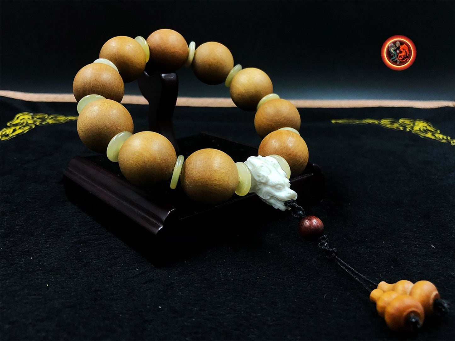 bracelet dragon