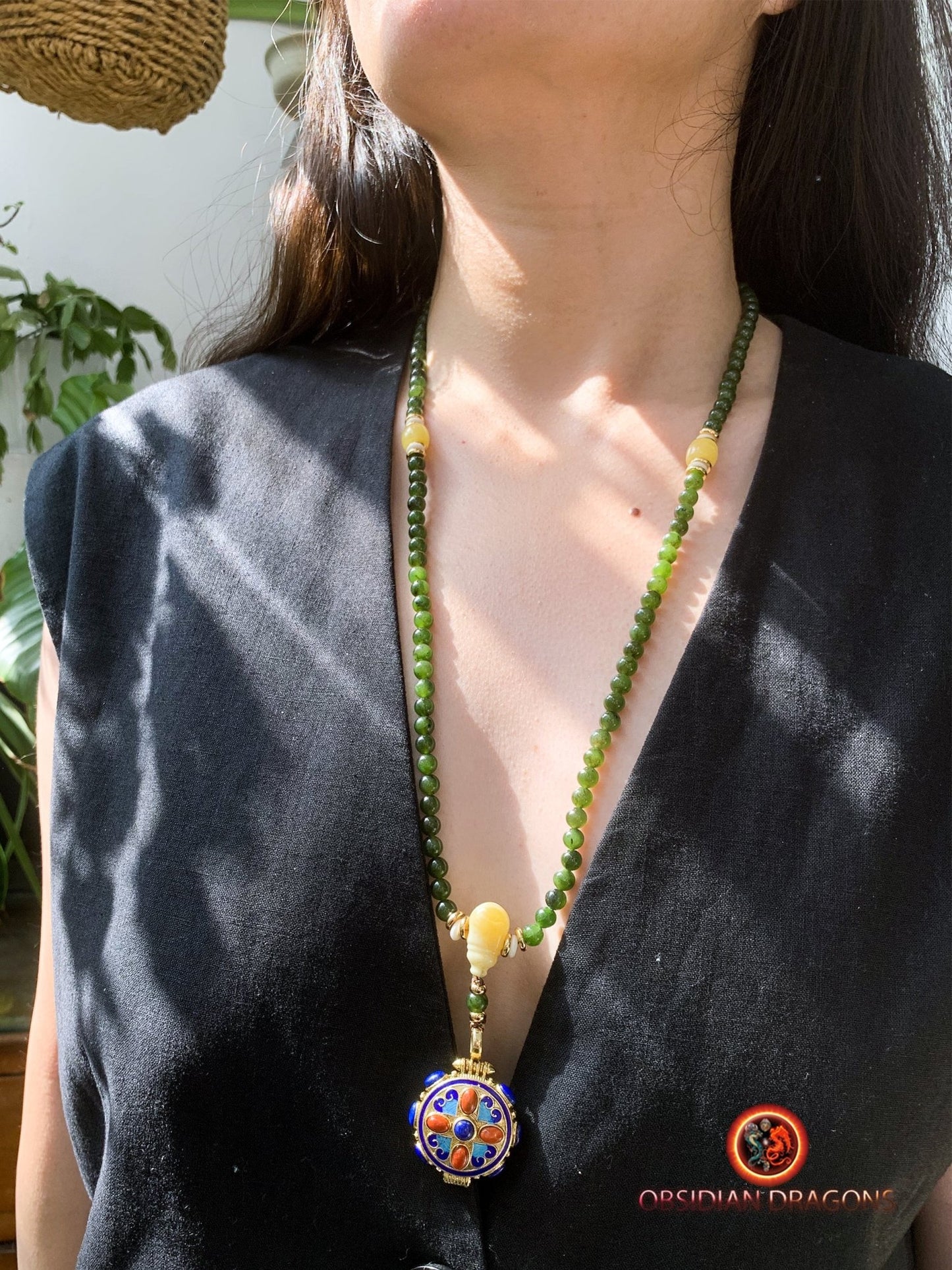 Mala en Jade vert- reliquaire bouddhiste