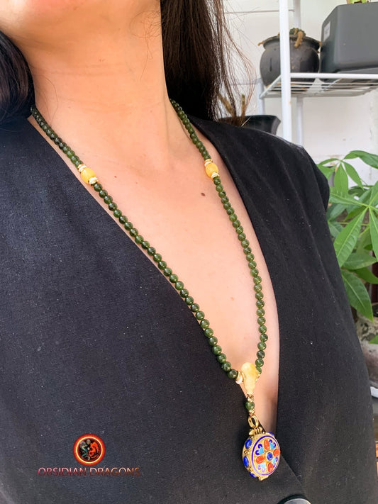 Mala en Jade vert- reliquaire bouddhiste