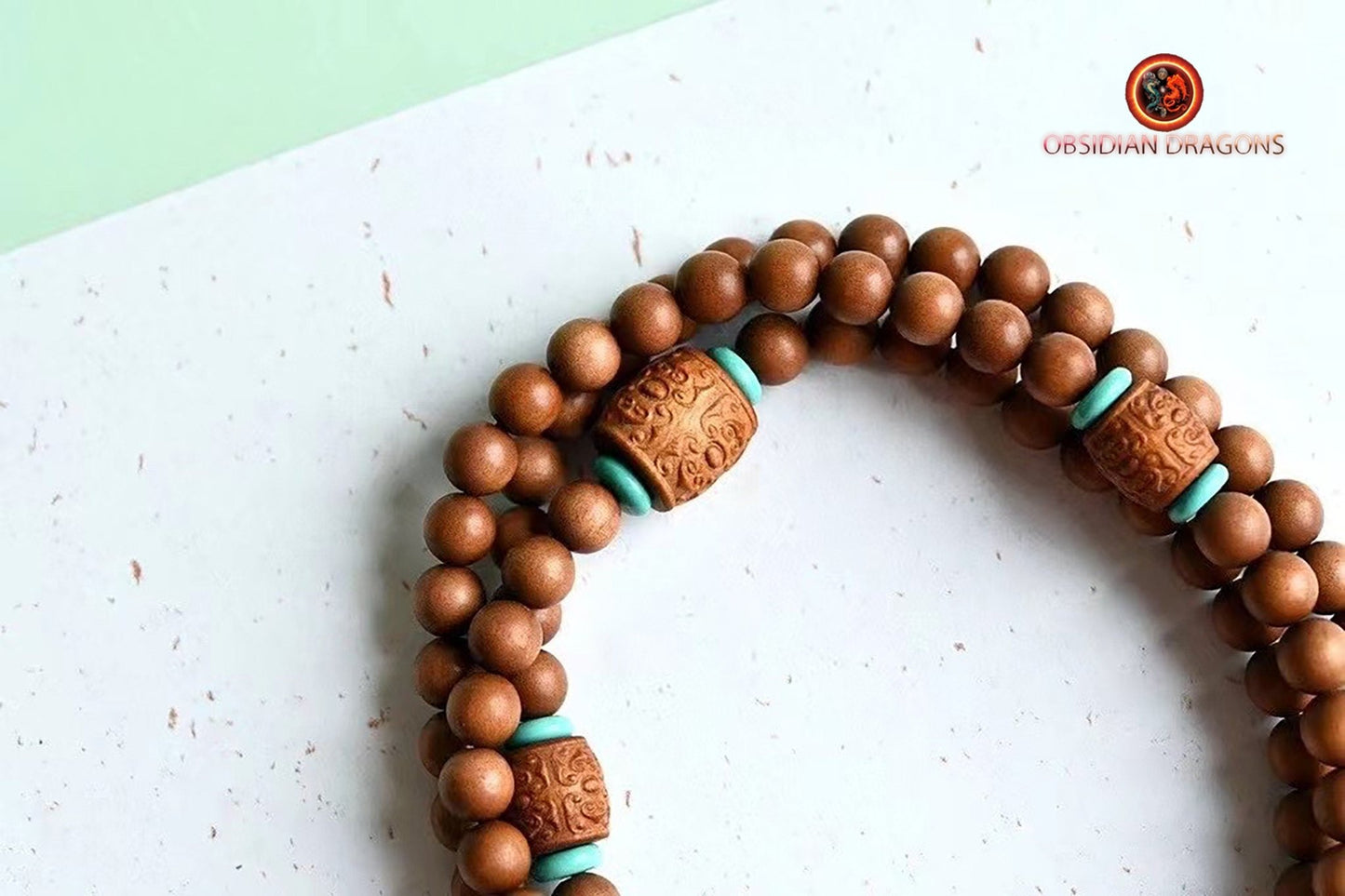 Mala artisanal en santal de très haute qualité