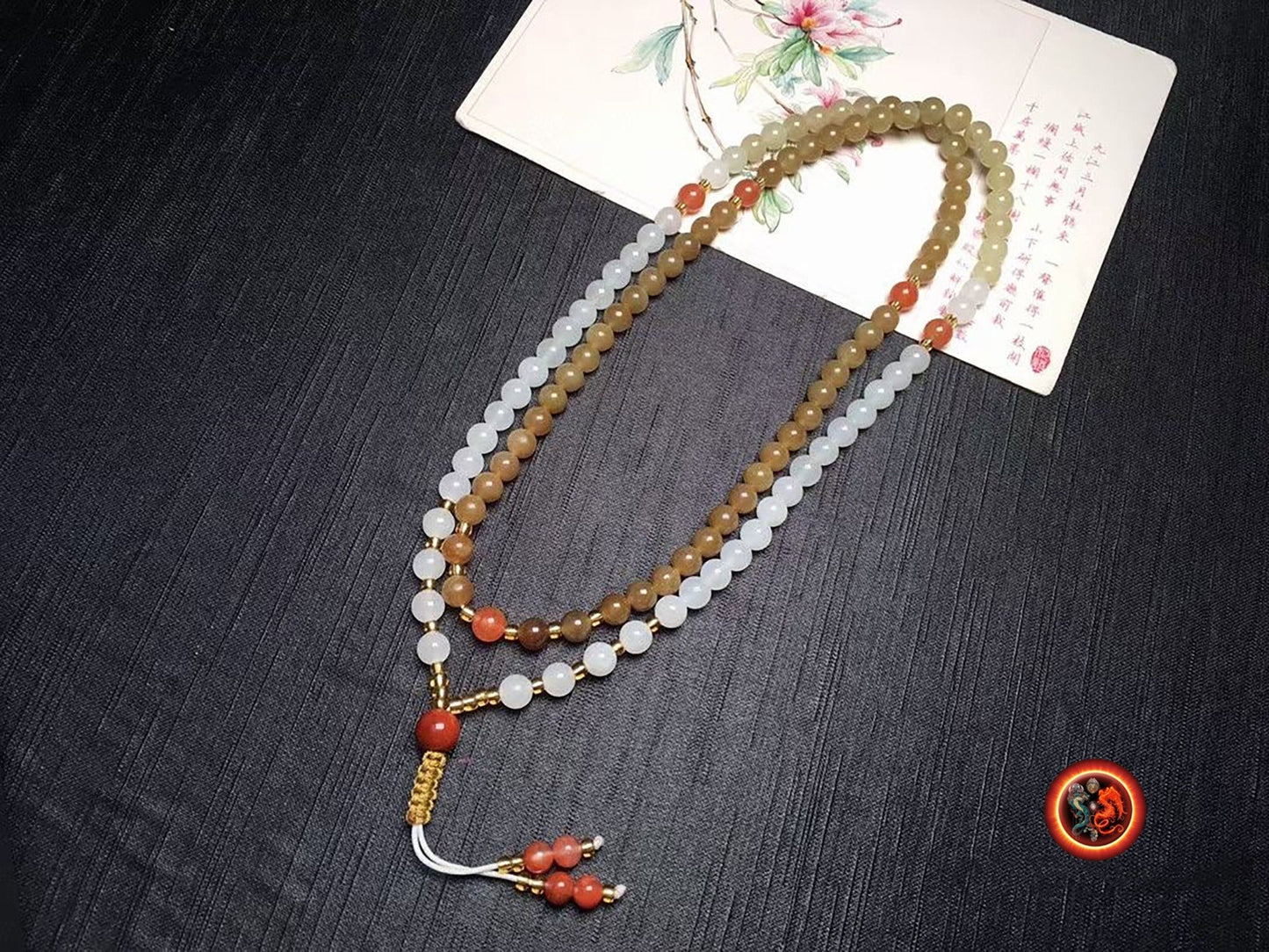 Mala, chapelet bouddhiste. Prière et méditation 108 perles de jade Nephrite entièrement naturel garanti sans aucun traitement et expertisé. - obsidian dragon