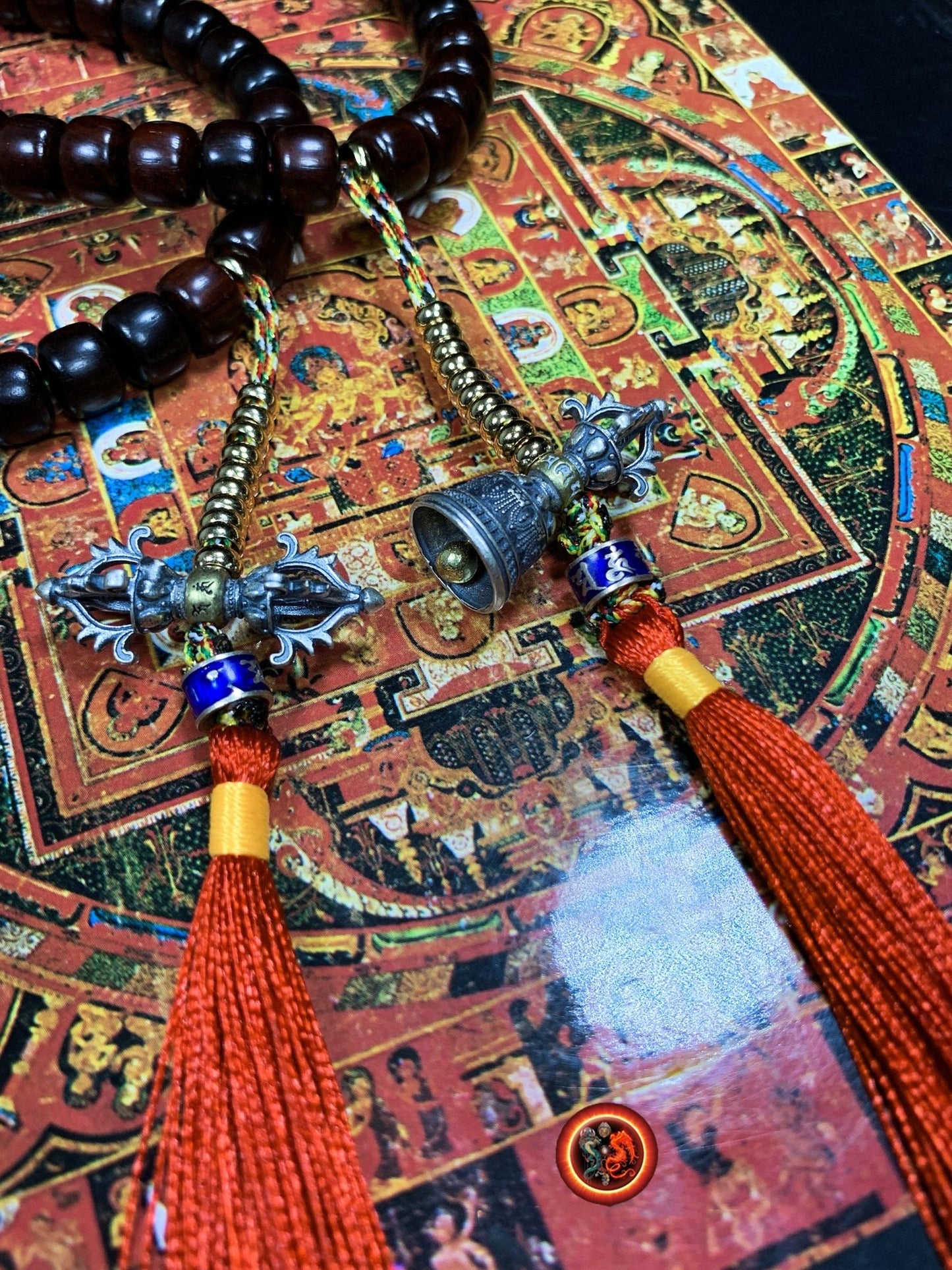 Mala en santal rouge et turquoises- qualité exceptionnelle